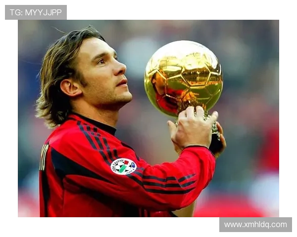 超清4K足球明星电脑壁纸原图展现球场英姿与极致细节